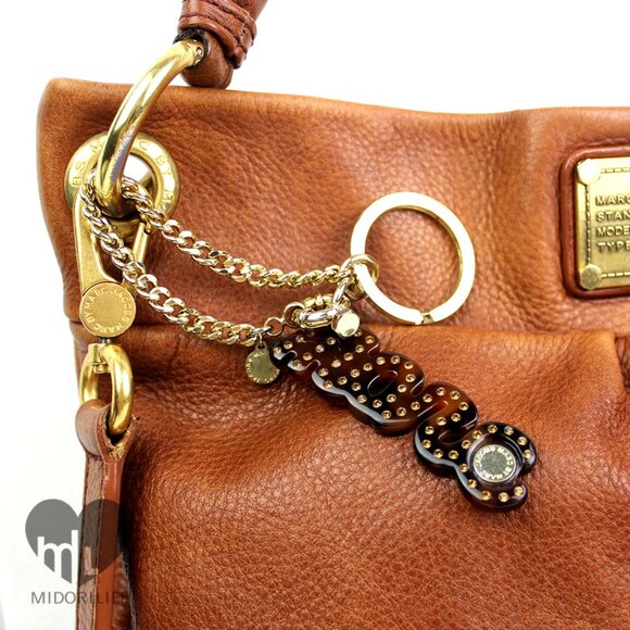 MARC BY MARC JACOBS Signature Charm Key Ring - Picture 7 of 7